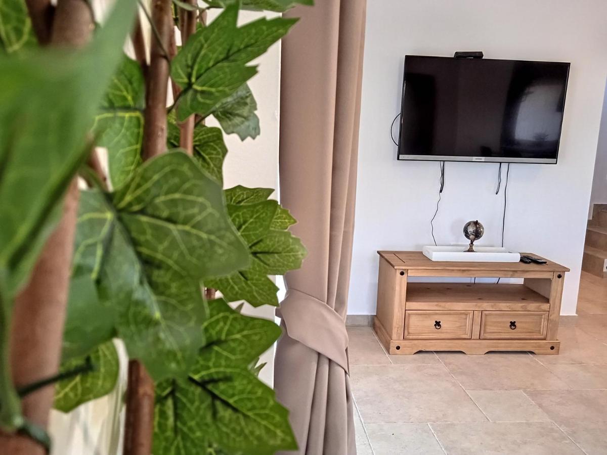 Casa Di Marko-New Modern Rustic House With Pool And Spacious Garden! Privlaka  Eksteriør bilde